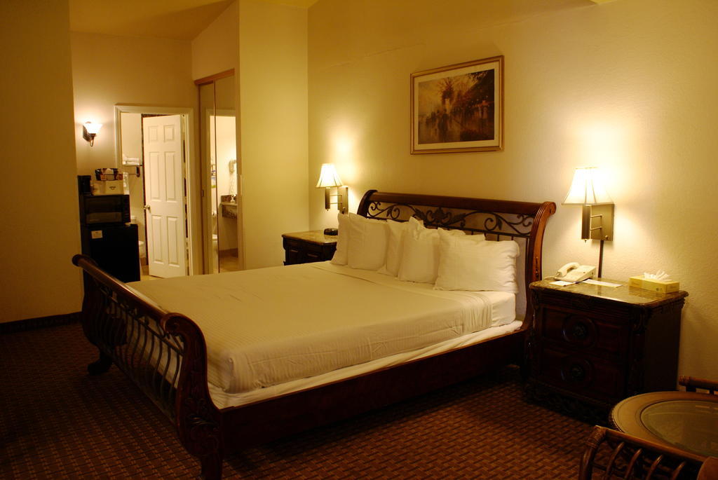 Days Inn Harbor View San Diego Bagian luar foto